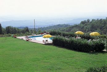 Farmhouse holiday at Castellina